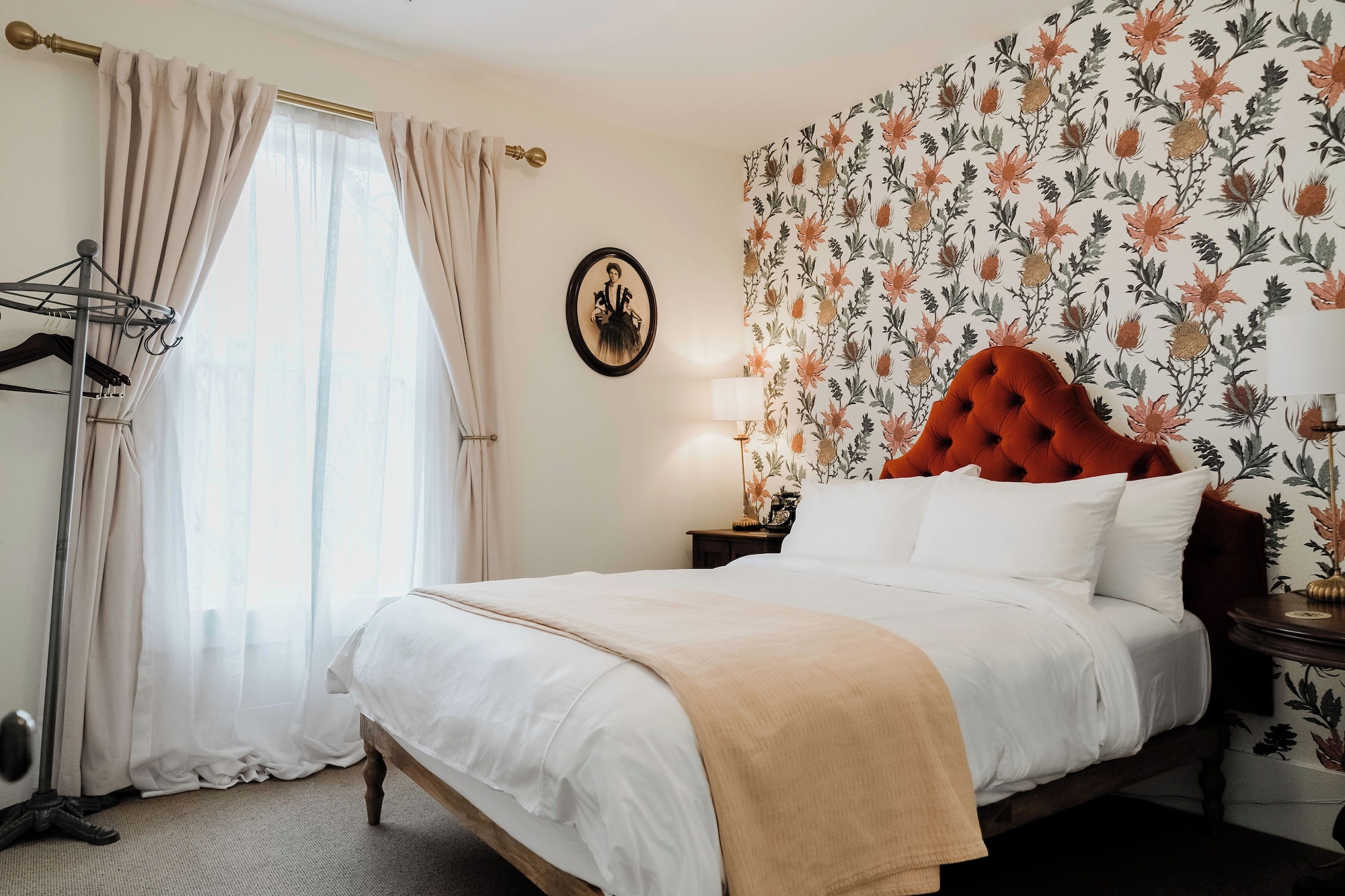 national exchange hotel