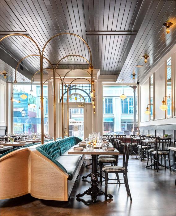 national exchange hotel