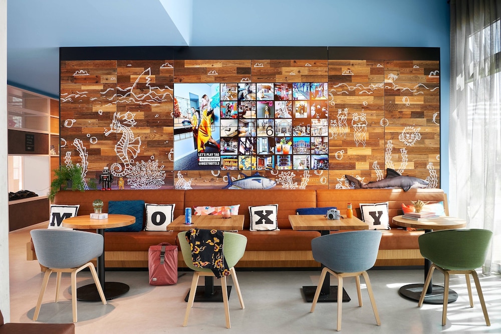 moxy sophia antipolis