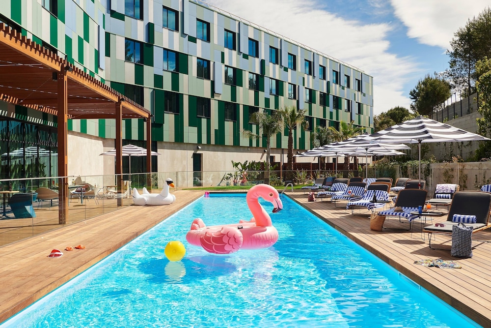 moxy sophia antipolis