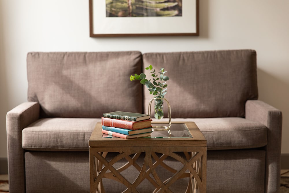 the lodge at st edward park