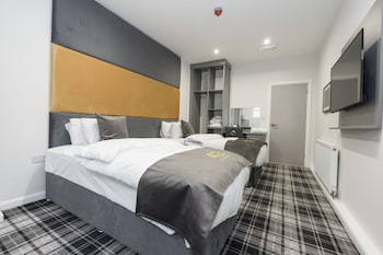 42 apart hotel