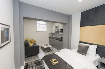 42 apart hotel