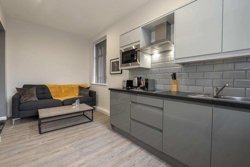 42 apart hotel