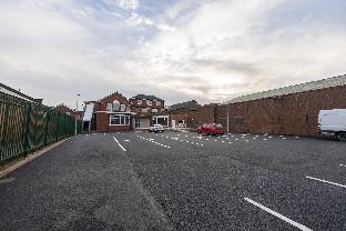 42 apart hotel