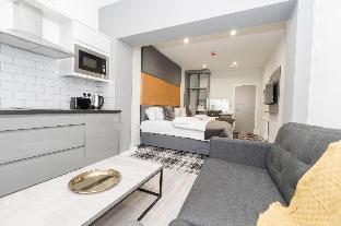 42 apart hotel