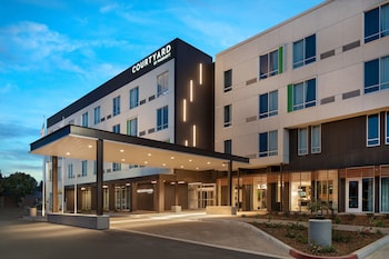 Courtyard By Marriott Fresno Clovis,Fresno>>Clovis,3 star