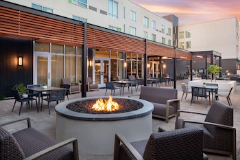 Courtyard By Marriott Fresno Clovis,Fresno>>Clovis,3 star