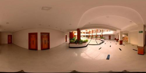 hotel royal highness