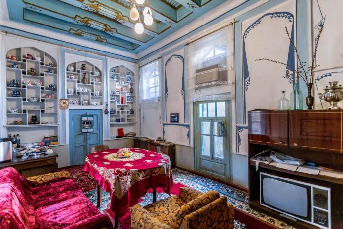 usman heritage hotel