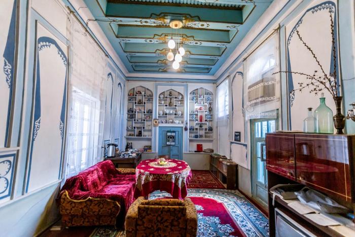 usman heritage hotel