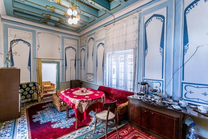 usman heritage hotel