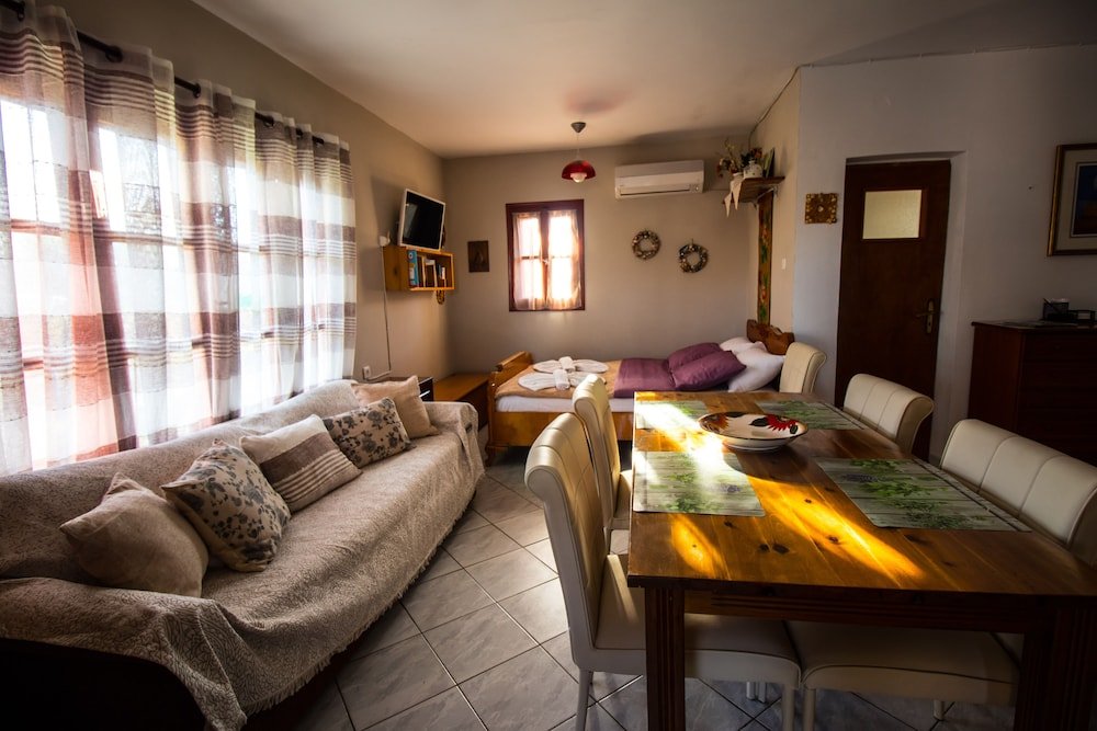 Megris Country Houses,,0 star