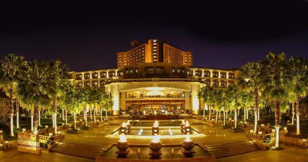 kunming green lake hotel