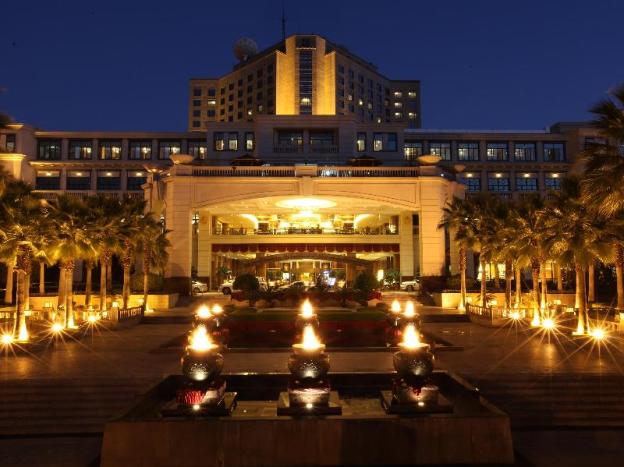 kunming green lake hotel