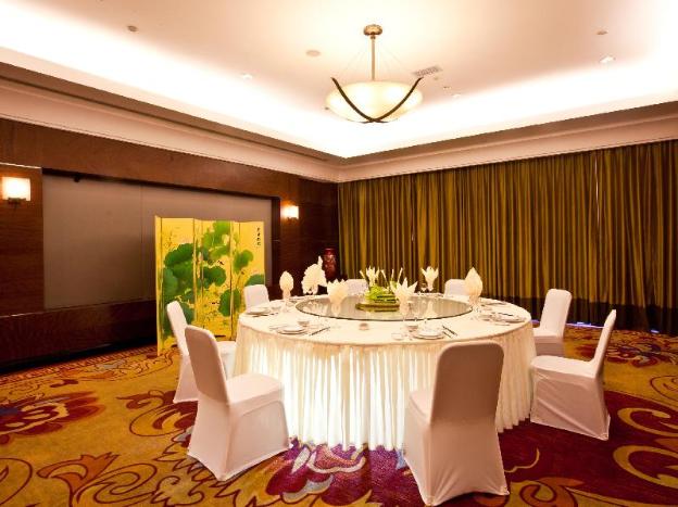kunming green lake hotel