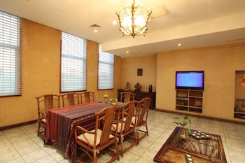 kunming green lake hotel