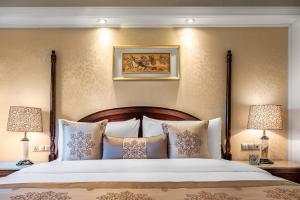 kunming green lake hotel