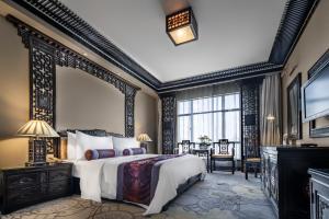 kunming green lake hotel