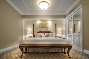 kunming green lake hotel