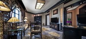 kunming green lake hotel