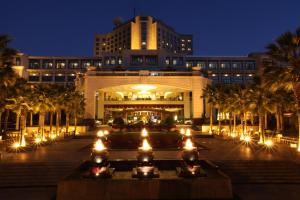 kunming green lake hotel