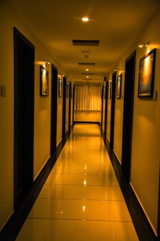 Hotel Shyam Palace,Airport Ring Rd,3 star