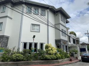 venezia suites hotel iloilo