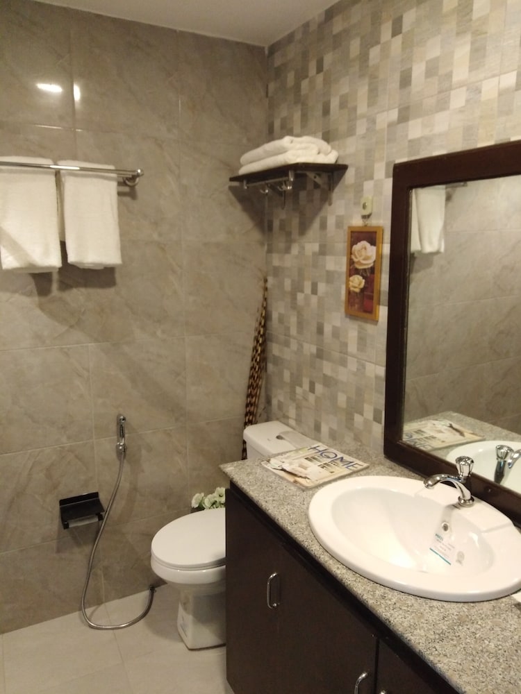 venezia suites hotel iloilo