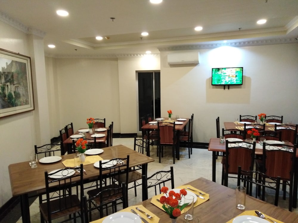 venezia suites hotel iloilo