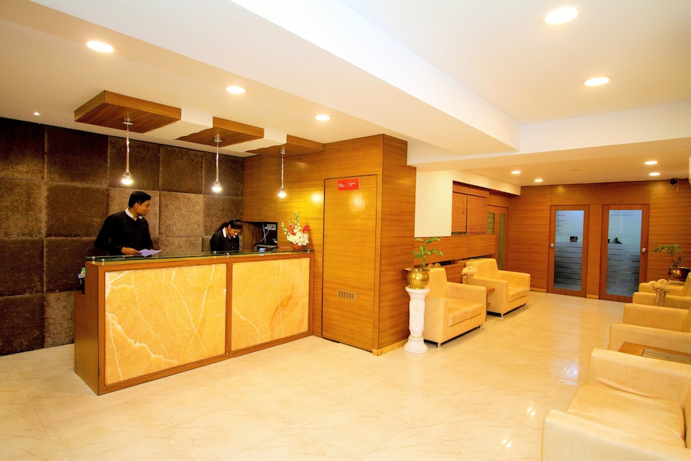 hotel crestwood