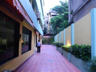 hotel crestwood