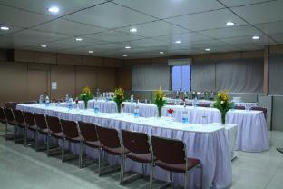 hotel crestwood