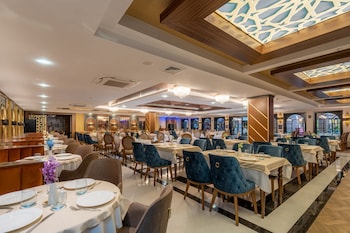 elysium green suites