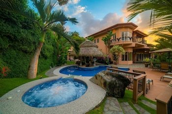 Casa Oasis,,4 star