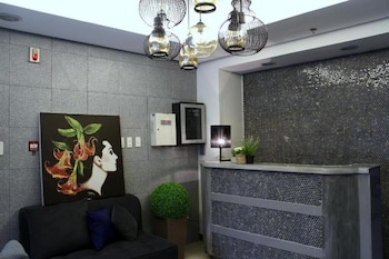 Urban Hostel,,2 star