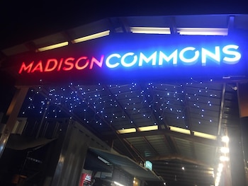 food district hostel ortigas kapitolyo