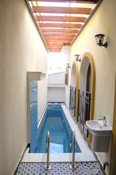 kasbah shirin