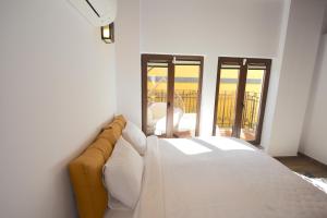 kasbah shirin