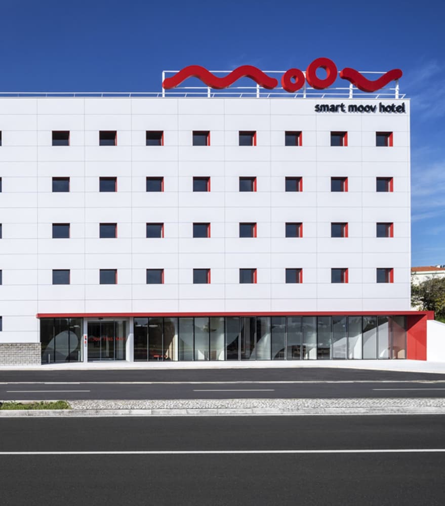 moov hotel oeiras