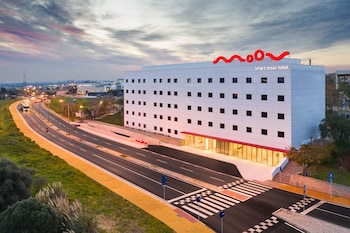 moov hotel oeiras