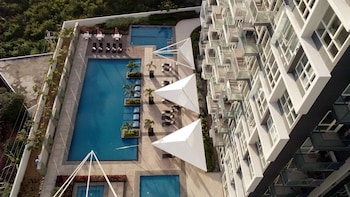 One Pacific Residence,,2 star