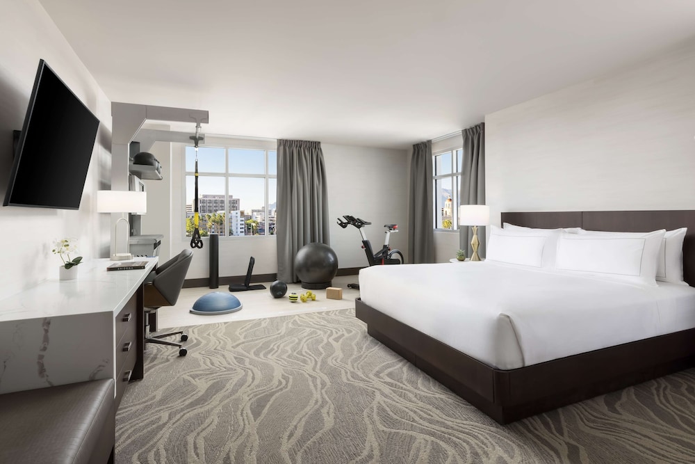doubletree by hilton tucson downtown convention center