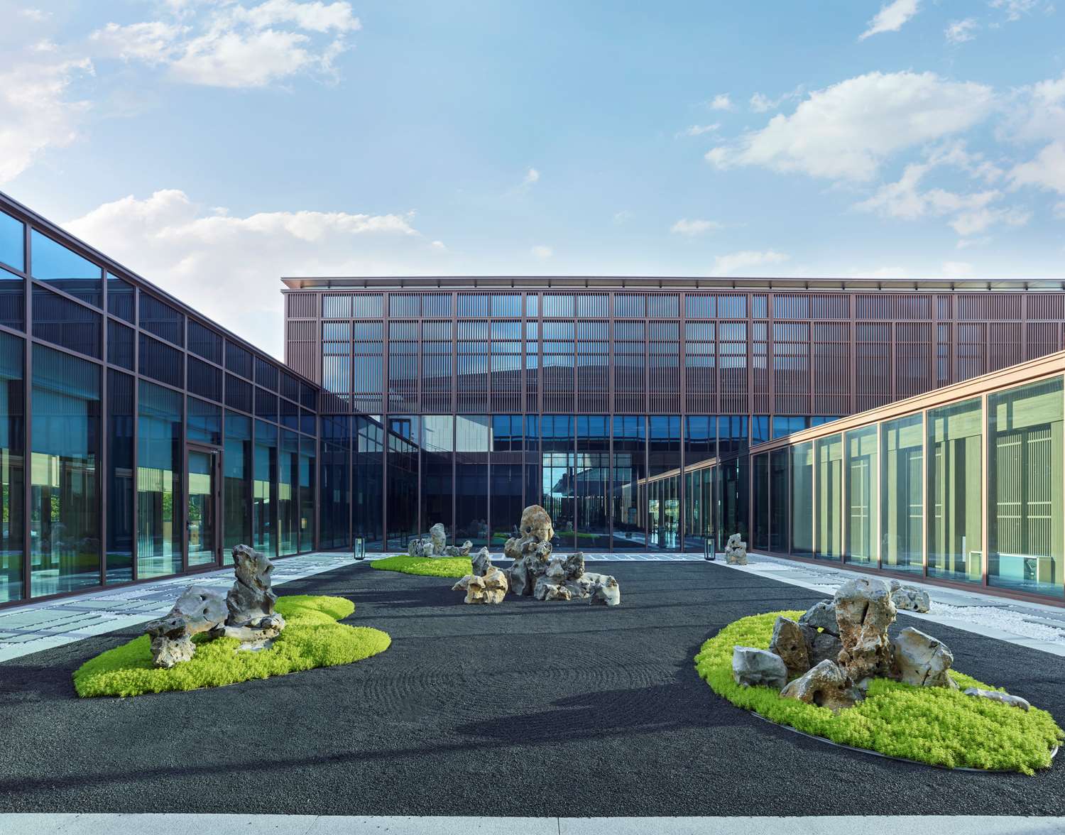 hilton shanghai songjiang guangfulin