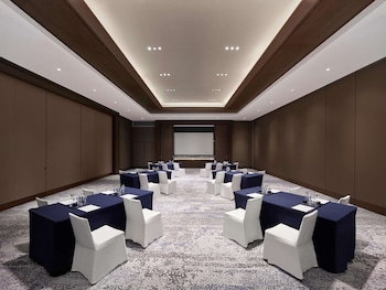 hilton shanghai songjiang guangfulin