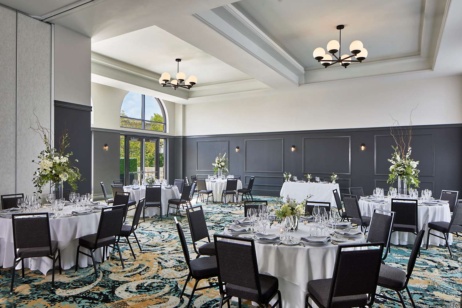 the hamilton alpharetta curio collection by hilton
