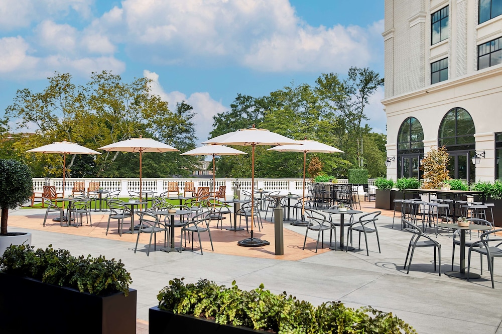 The Hamilton Alpharetta, Curio Collection By Hilton,Atlanta>>Alpharetta,4 star