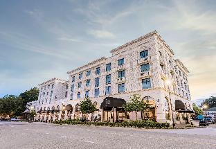the hamilton alpharetta curio collection by hilton