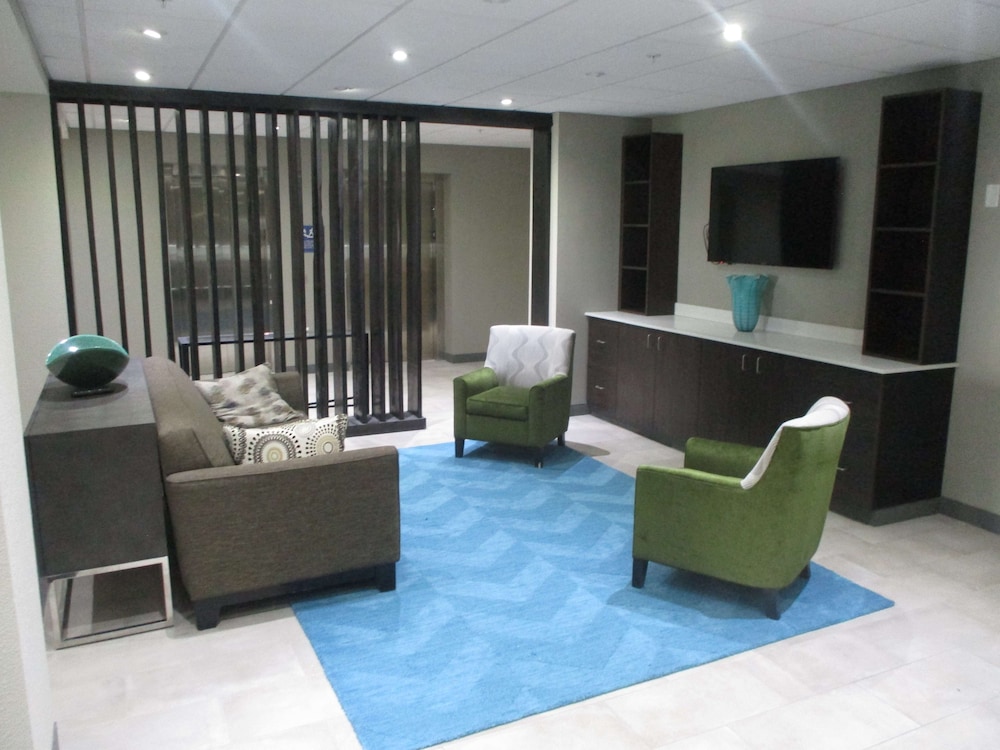 best western plus mcpherson