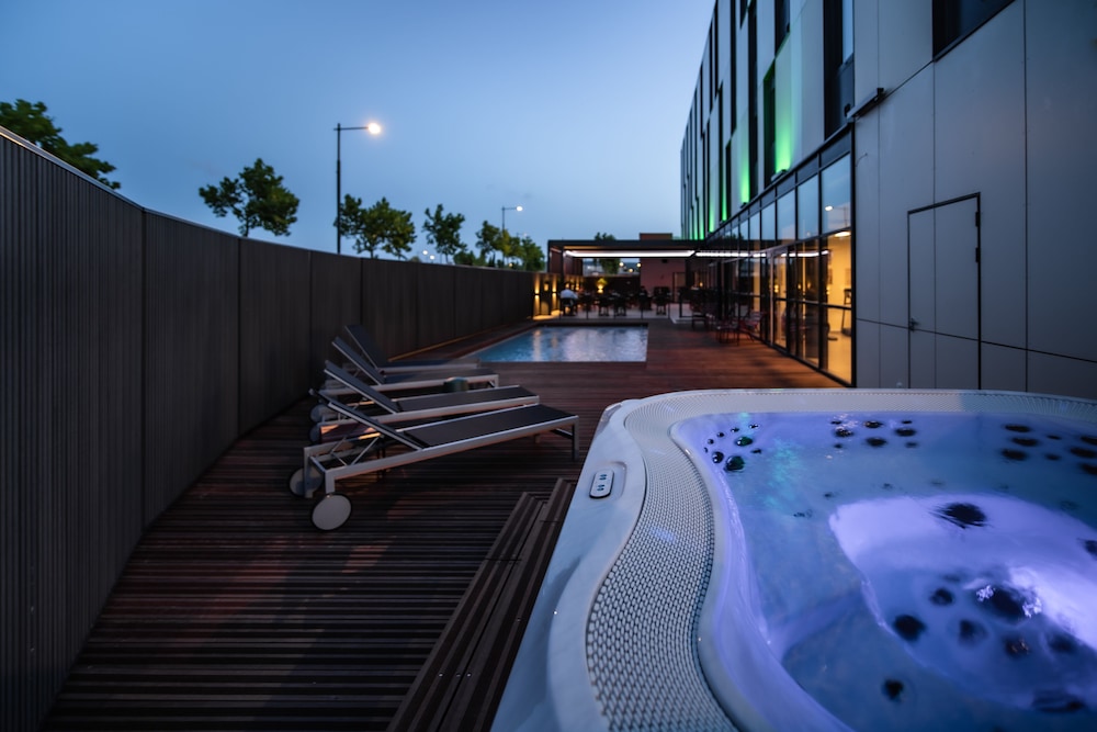 ibis styles castelnaudary